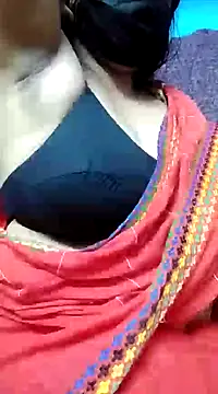 Snapshot of BERRY_00 chatting on January 2025 01:13:02 AM BERRY 00 online show from January 2025 01:13:02 AM