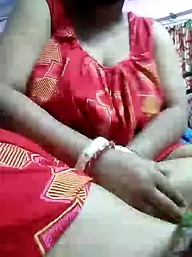 Snapshot of BERRY_00 chatting on January 2025 12:57:02 AM BERRY 00 online show from January 2025 12:57:02 AM