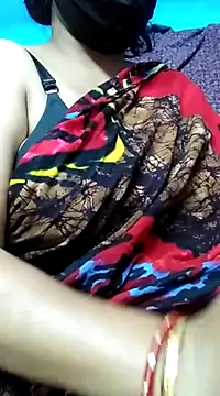 Snapshot of BERRY_00 chatting on February 2025 05:17:02 PM BERRY 00 online show from February 2025 05:17:02 PM