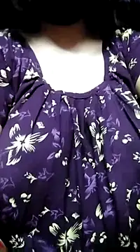 Snapshot of BERRY_00 chatting on February 2025 10:40:02 AM BERRY 00 online show from February 2025 10:40:02 AM