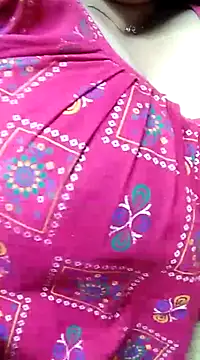 Snapshot of BERRY_00 chatting on February 2025 09:53:02 AM BERRY 00 online show from February 2025 09:53:02 AM