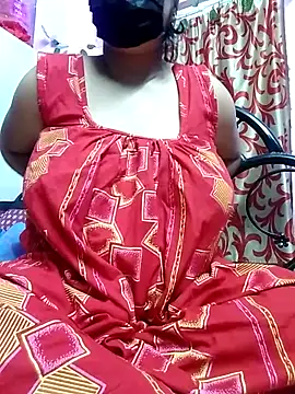 Snapshot of BERRY_00 chatting on March 2025 04:57:02 PM BERRY 00 online show from March 2025 04:57:02 PM