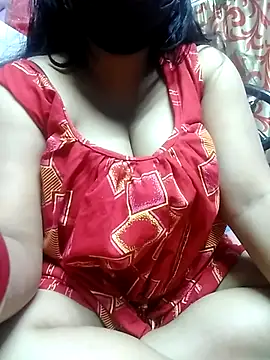 Snapshot of BERRY_00 chatting on March 2025 05:43:02 PM BERRY 00 online show from March 2025 05:43:02 PM