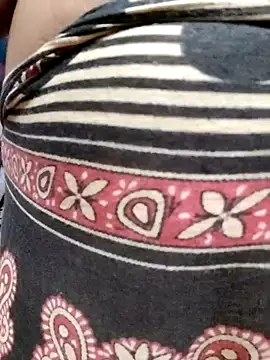 Snapshot of BERRY_00 chatting on October 2025 10:02:01 AM BERRY 00 online show from October 2025 10:02:01 AM