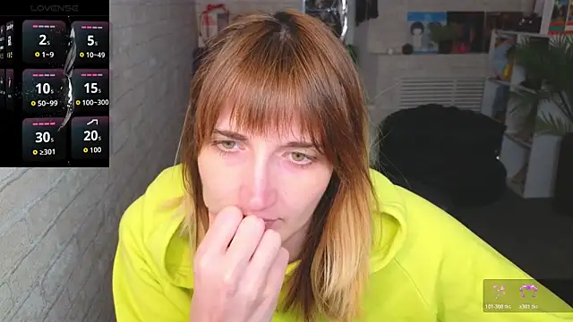 Nika Kitten online show from April 2026 11:37:01 AM