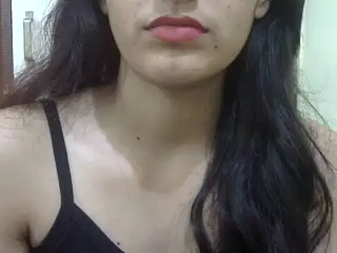 Snapshot of Payalsharma09 chatting on January 2025 08:40:02 AM Payalsharma09 online show from January 2025 08:40:02 AM