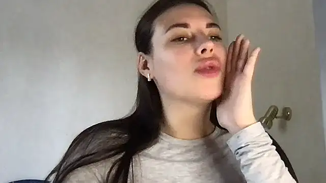 Snapshot of MoonriseGoddess chatting on April 2026 07:56:02 AM MoonriseGoddess online show from April 2026 07:56:02 AM