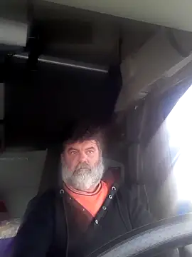 Snapshot of Billy72 chatting on December 2024 01:39:01 PM Billy72 online show from December 2024 01:39:01 PM