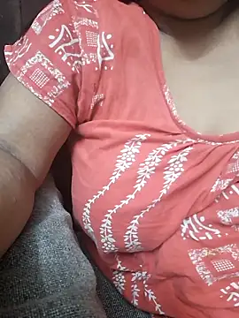 Snapshot of zeevaansari chatting on October 2025 06:18:01 PM zeevaansari online show from October 2025 06:18:01 PM