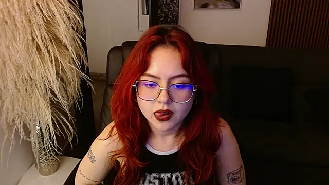 crimson tati  online show from December 2024 08:51:01 AM