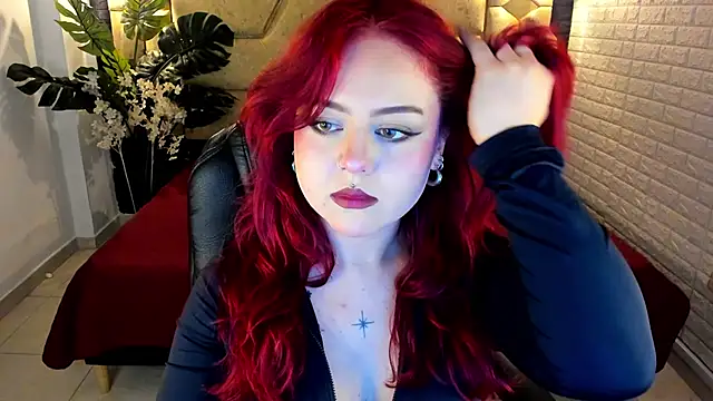 Snapshot of crimson_tati_ chatting on March 2026 03:10:01 AM crimson tati online show from March 2026 03:10:01 AM