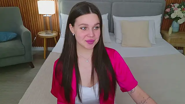 RihannaRose online show from March 2025 05:15:02 PM