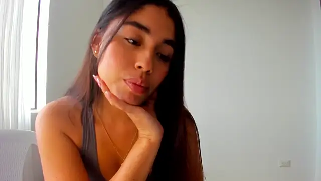 Snapshot of AriaMontgomery chatting on March 2026 10:25:01 PM AriaMontgomery online show from March 2026 10:25:01 PM