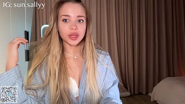 Snapshot of sunsally chatting on April 2026 07:07:02 PM sunsally online show from April 2026 07:07:02 PM