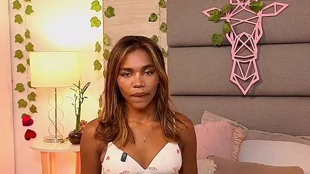 Lily Miiller online show from October 2025 07:45:02 PM