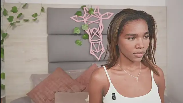 Lily Miiller online show from November 2025 09:36:01 PM