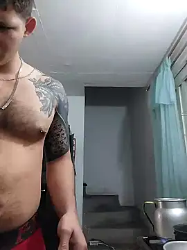 Snapshot of King_russo chatting on January 2025 09:46:01 PM King russo online show from January 2025 09:46:01 PM