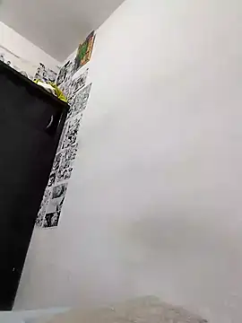 Snapshot of King_russo chatting on February 2025 04:57:01 AM King russo online show from February 2025 04:57:01 AM