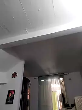 Snapshot of King_russo chatting on October 2025 04:06:02 PM King russo online show from October 2025 04:06:02 PM