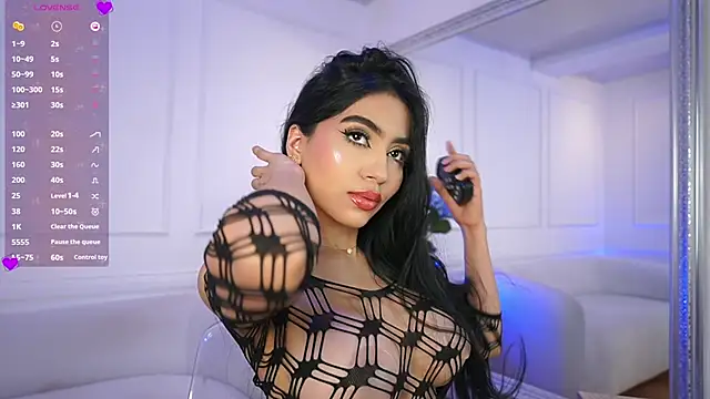 Snapshot of elasummer chatting on February 2025 02:52:01 PM elasummer online show from February 2025 02:52:01 PM