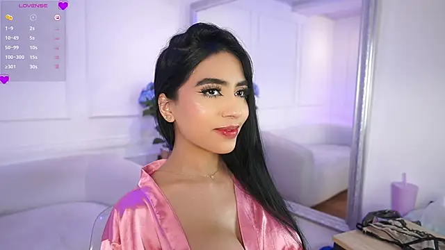 Snapshot of elasummer chatting on March 2025 06:33:01 PM elasummer online show from March 2025 06:33:01 PM