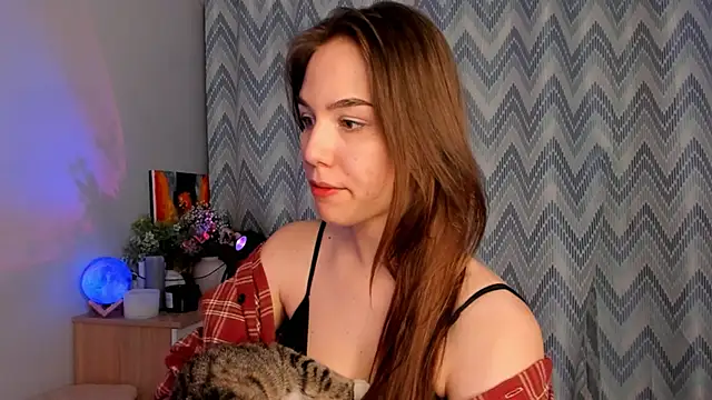 Snapshot of Tate_Angel chatting on January 2025 06:16:02 PM Tate Angel online show from January 2025 06:16:02 PM