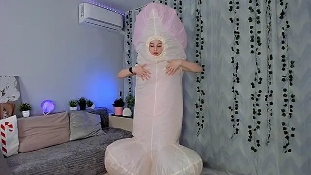 Snapshot of Tate_Angel chatting on March 2025 06:18:01 PM Tate Angel online show from March 2025 06:18:01 PM