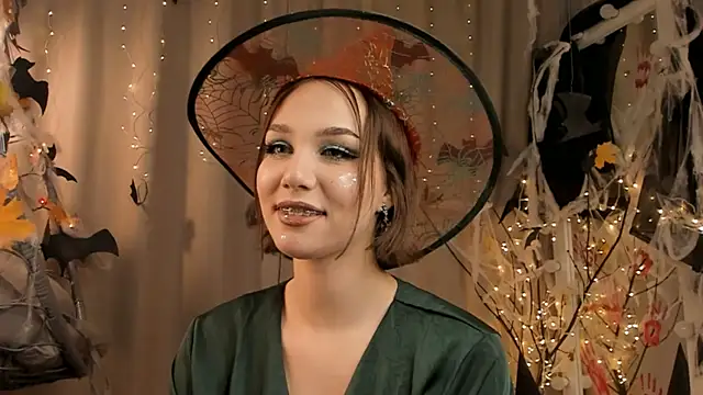 Snapshot of Tate_Angel chatting on October 2025 06:09:01 PM Tate Angel online show from October 2025 06:09:01 PM