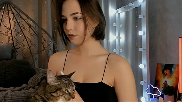 Snapshot of Tate_Angel chatting on November 2025 07:25:01 PM Tate Angel online show from November 2025 07:25:01 PM