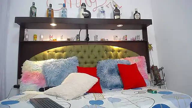 EMILY ROUSSE71 online show from March 2025 12:07:02 AM