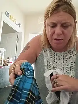 Snapshot of Playmate86 chatting on July 2026 06:10:02 PM Playmate86 online show from July 2026 06:10:02 PM