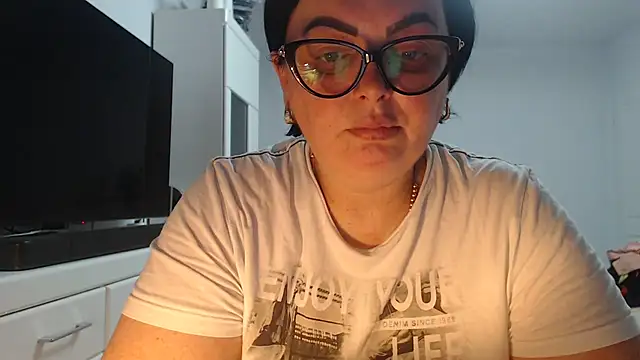 Amandamuller1982 online show from July 2026 07:28:02 PM