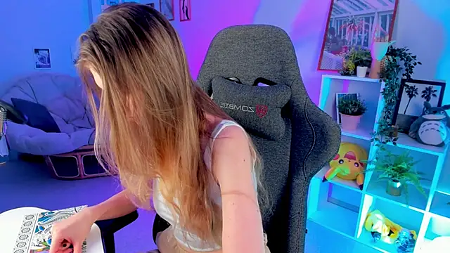 Sharon Evansi online show from January 2025 03:14:02 PM