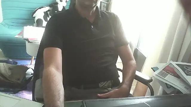 shyfrenchcock1 online show from October 2025 12:38:02 PM