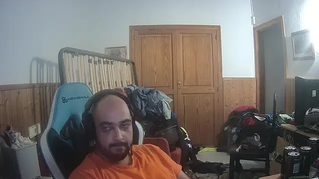 chicomallorca96 online show from October 2025 03:10:02 PM