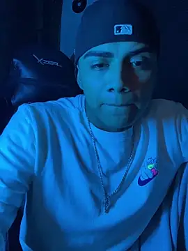 Snapshot of SkinnyHot444 chatting on February 2025 10:24:02 AM SkinnyHot444 online show from February 2025 10:24:02 AM