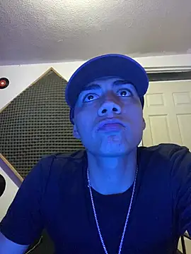 Snapshot of SkinnyHot444 chatting on March 2025 10:03:01 AM SkinnyHot444 online show from March 2025 10:03:01 AM