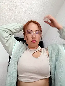 Snapshot of VIOLETA-25_ chatting on February 2025 05:07:02 PM VIOLETA-25 online show from February 2025 05:07:02 PM