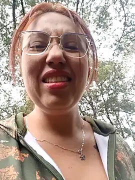 Snapshot of VIOLETA-25_ chatting on February 2025 02:50:02 PM VIOLETA-25 online show from February 2025 02:50:02 PM