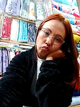 Snapshot of VIOLETA-25_ chatting on February 2025 11:45:01 PM VIOLETA-25 online show from February 2025 11:45:01 PM