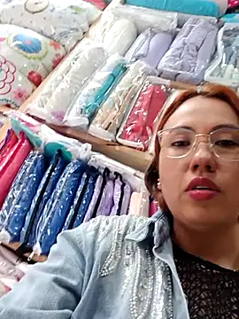 Snapshot of VIOLETA-25_ chatting on February 2025 09:17:01 PM VIOLETA-25 online show from February 2025 09:17:01 PM