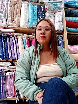 Snapshot of VIOLETA-25_ chatting on March 2025 08:11:01 PM VIOLETA-25 online show from March 2025 08:11:01 PM