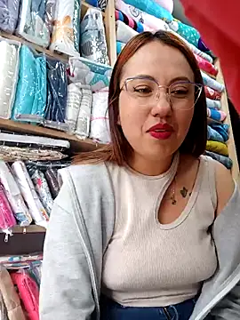 Snapshot of VIOLETA-25_ chatting on March 2025 07:46:02 PM VIOLETA-25 online show from March 2025 07:46:02 PM