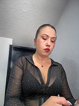 Snapshot of VIOLETA-25_ chatting on November 2025 02:50:01 PM VIOLETA-25 online show from November 2025 02:50:01 PM