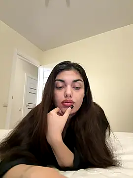 Sweet Khalifa  online show from December 2024 02:13:02 PM