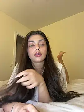 Sweet Khalifa  online show from December 2024 01:55:02 PM