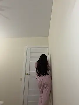 Sweet Khalifa  online show from January 2025 05:32:01 PM