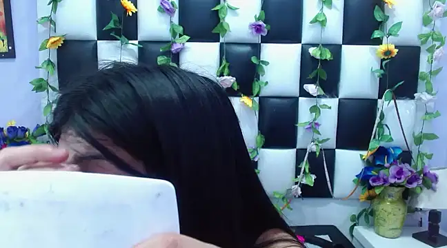 Morgana Smit online show from January 2025 01:25:02 PM