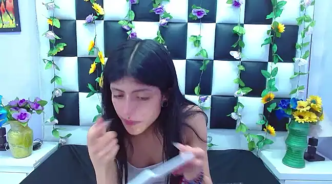 Morgana Smit online show from February 2025 01:37:02 PM