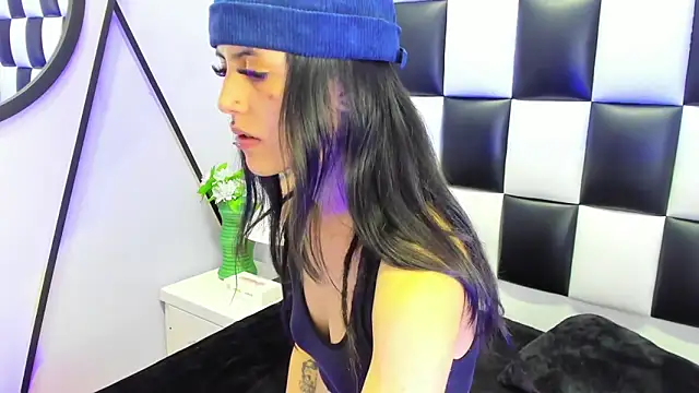 Morgana Smit online show from October 2025 02:08:02 PM